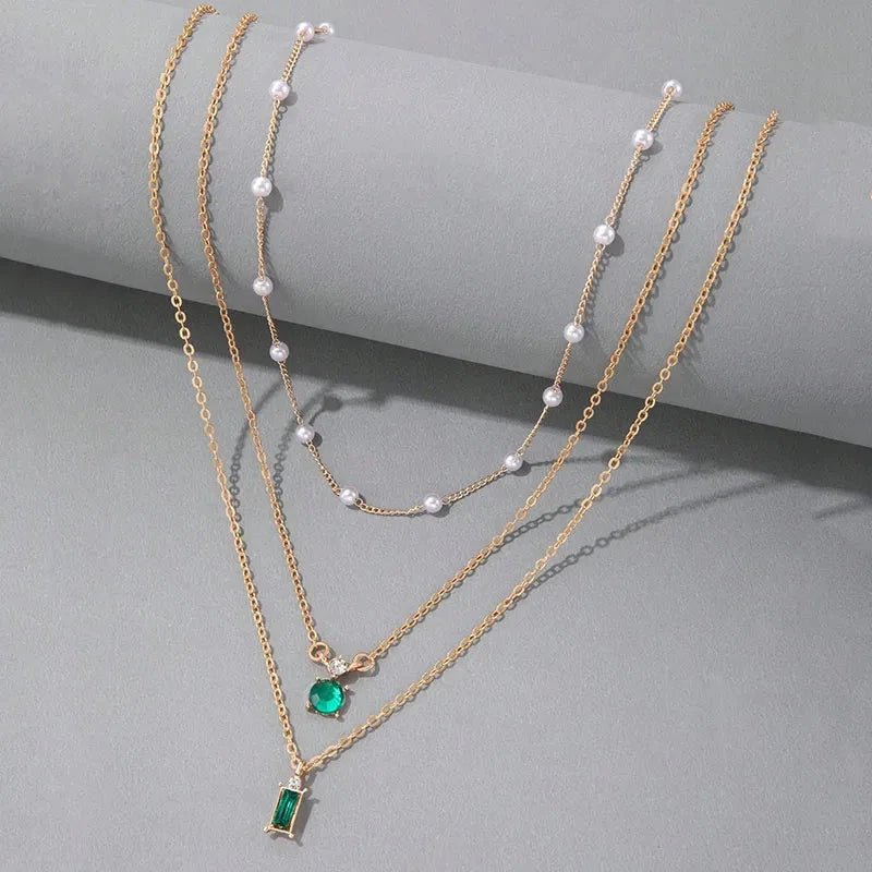 Colar Feminino Triplo Evergreen - Direct Ofertas