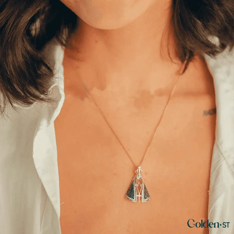 Colar Nossa Senhora Aparecida - Dupla Face com Manto de Zircônia - (COMPRE 1 LEVE 2) - Direct Ofertas