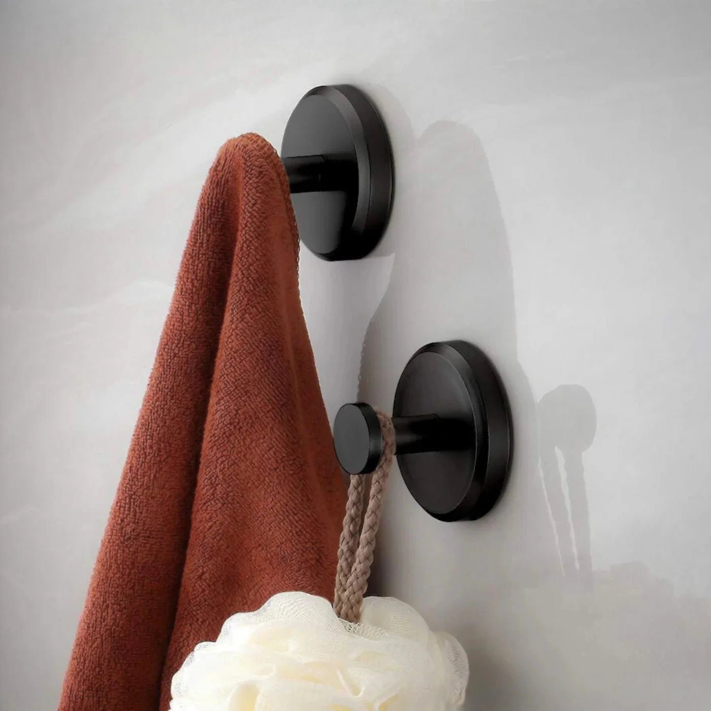Fluno Sup™ – Gancho de Ventosa Premium Para Banheiro e Cozinha – Compre 1, Leve 2 + Frete Grátis 🎁 - Direct Ofertas