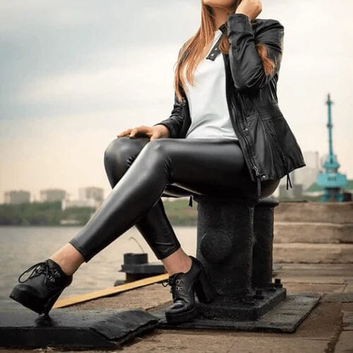Legging de Couro Flanelada Térmica - FashionLeg Legging de Couro Flanelada Térmica - FashionLeg P13 Direct Ofertas 