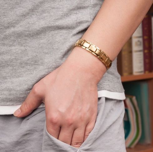 Pulseira Magnética de Emagrecimento - FitPlus Pulseira Magnética de Emagrecimento - FitPlus P13 Direct Ofertas 